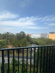 Treasure at Tampines (D18), Condominium #472471881